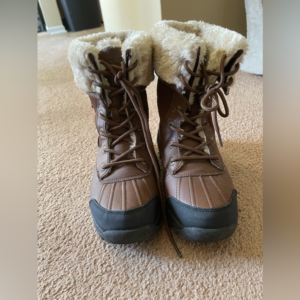 Lugz women’s winter boots